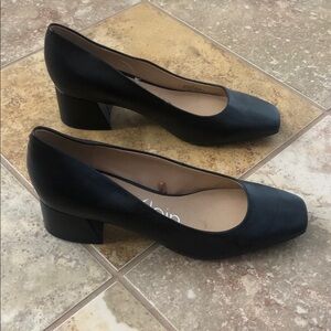New Calvin Klein Women's Black Loafers shoes